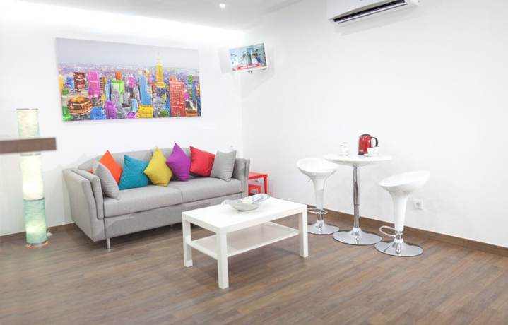 Imagen de la habitación del Apartamentos Color Suites Alicante. Foto 4