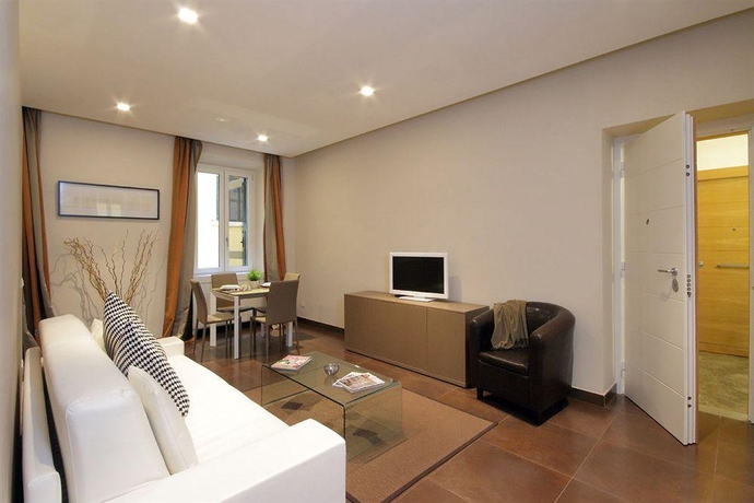 Imagen general del Apartamentos Colosseo Gardens - My Extra Home. Foto 14