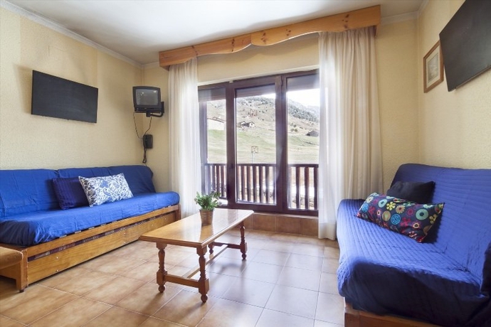 Imagen general del Apartamentos Complejo Deusol Soldeu. Foto 3