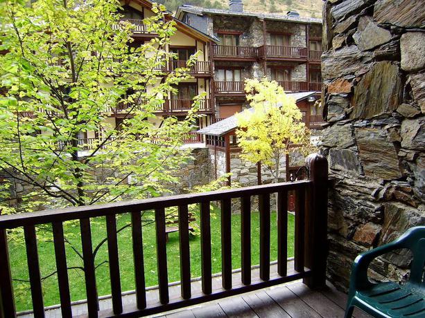 Imagen general del Apartamentos Complejo Deusol Soldeu. Foto 11