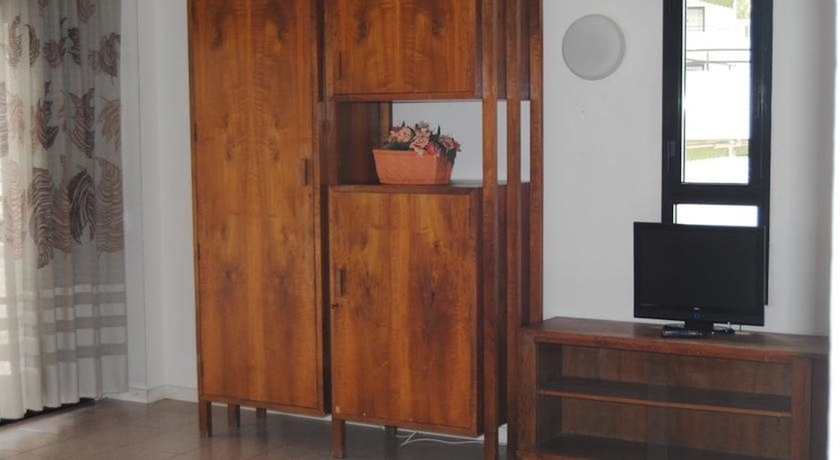 Imagen general del Apartamentos Complejo Riviera. Foto 4