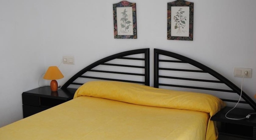 Imagen general del Apartamentos Complejo Riviera. Foto 11