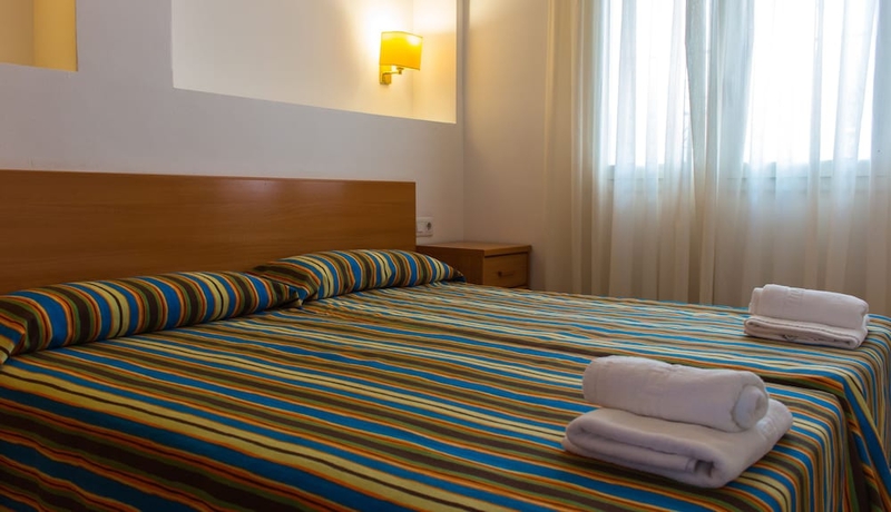 Imagen de la habitación del Apartamentos Comte d'Empuries. Foto 6