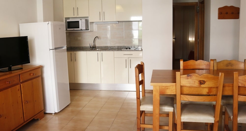 Imagen de la habitación del Apartamentos Comte d'Empuries. Foto 9