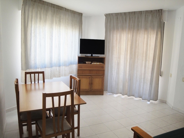 Imagen de la habitación del Apartamentos Concha Playa 3000. Foto 17