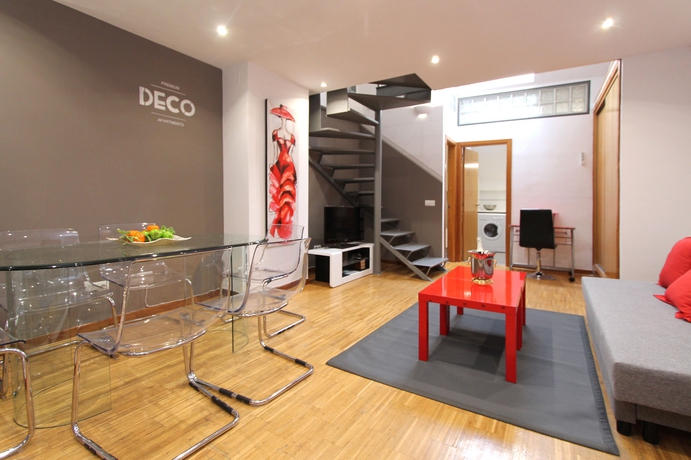 Imagen de los interiores del Apartamentos Conde Duque. Foto 16