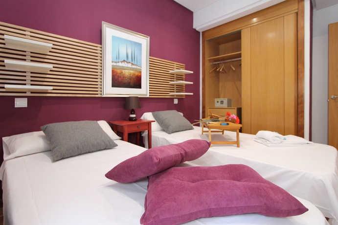 Imagen de la habitación del Apartamentos Conde Duque. Foto 10