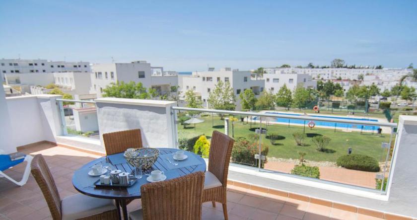 Imagen general del Apartamentos Conil Park. Foto 9
