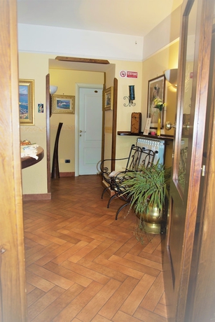 Imagen del bar/restaurante del Apartamentos Conte Cavour. Foto 2