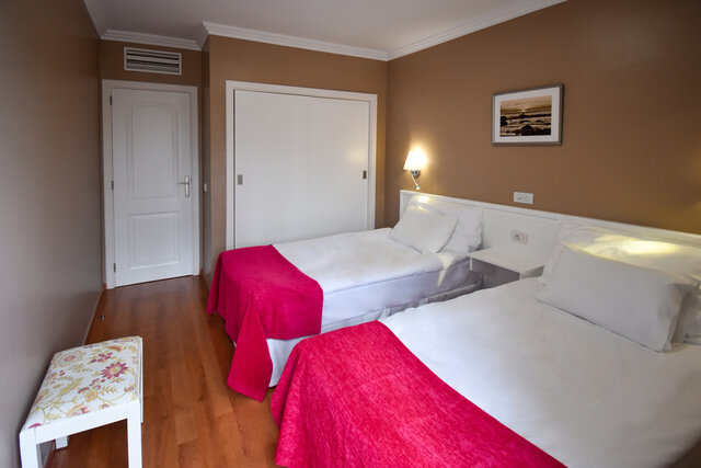 Imagen de la habitación del Apartamentos Coral La Quinta Park Suites. Foto 4