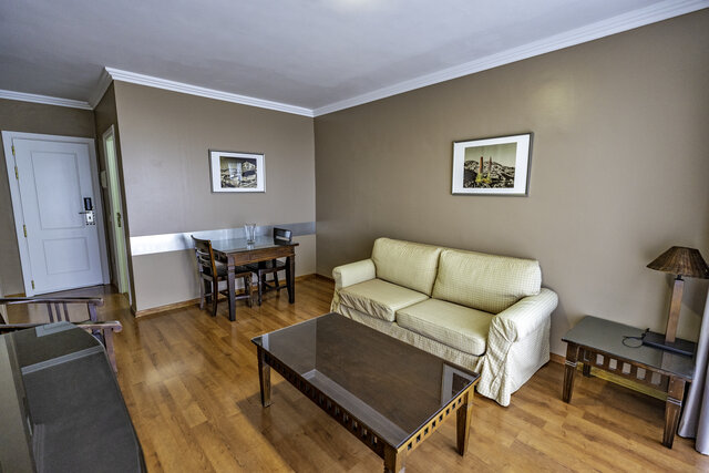 Imagen de la habitación del Apartamentos Coral La Quinta Park Suites. Foto 5