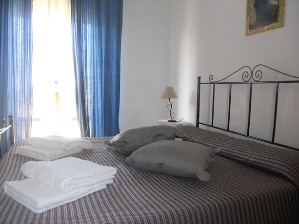 Imagen de la habitación del Apartamentos Coralli Di Mare. Foto 3