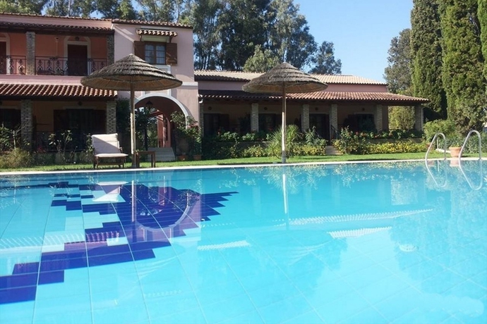 Imagen general del Apartamentos Corfu Club. Foto 8