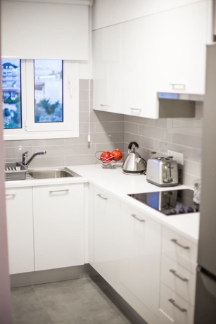 Imagen de la habitación del Apartamentos Corina Suites. Foto 7