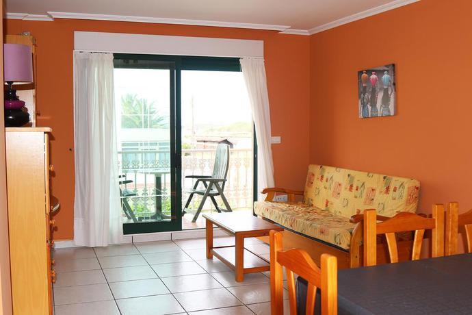 Imagen de los interiores del Apartamentos Cormoran, Lanzada. Foto 11