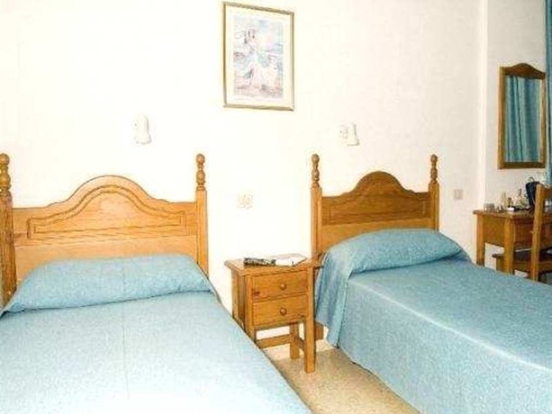 Imagen general del Apartamentos Corona Roja. Foto 7