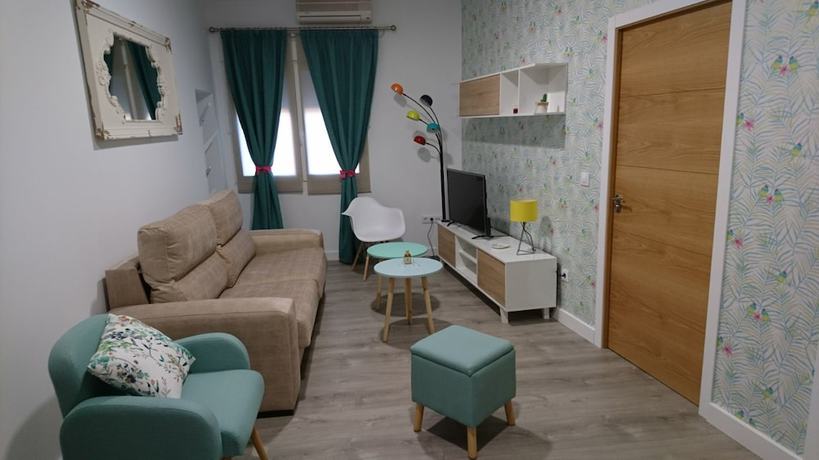 Imagen de los interiores del Apartamentos Coso de San Albin. Foto 5
