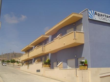 Imagen general del Apartamentos Costamar, Isla Plana. Foto 1