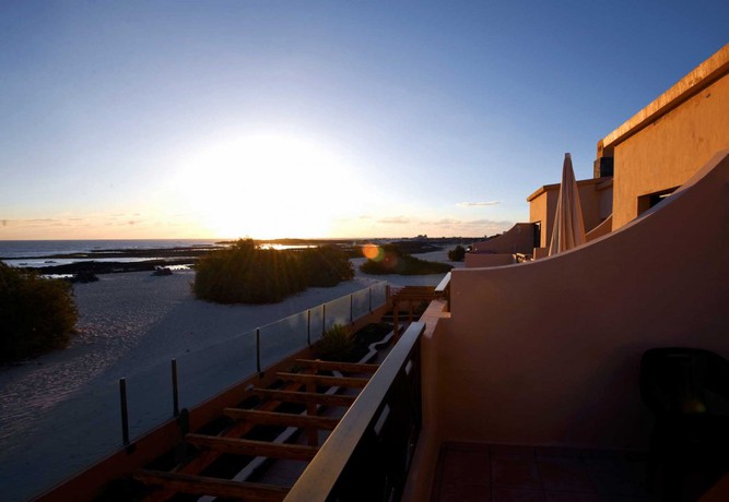 Imagen general del Apartamentos Cotillo Sunset. Foto 2