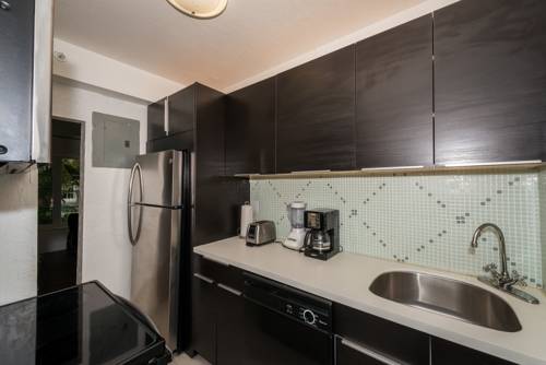 Imagen de la habitación del Apartamentos Courtyard Two-bedroom Apartments By Royal Stays. Foto 3
