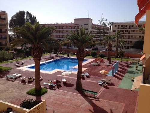 Imagen general del Apartamentos Cris-Sol. Foto 4