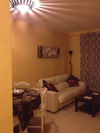 Imagen general del Apartamentos Cris-Sol. Foto 7