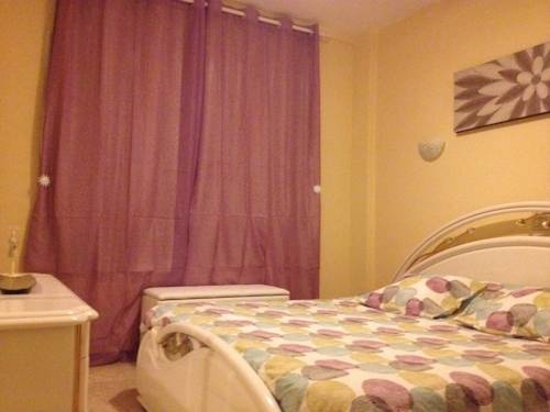 Imagen general del Apartamentos Cris-Sol. Foto 9