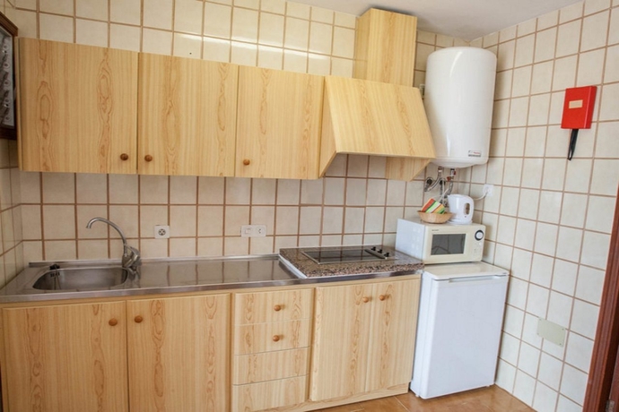 Imagen general del Apartamentos Cristina, Cala Millor. Foto 12