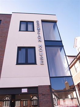 Imagen de los exteriores del Apartamentos Crompton House Apartments. Foto 15