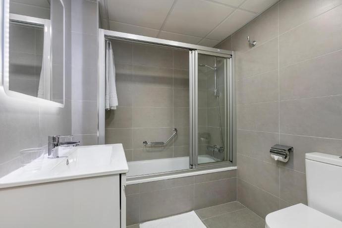 Imagen de la habitación del Apartamentos Crown Resorts Club Marbella. Foto 2