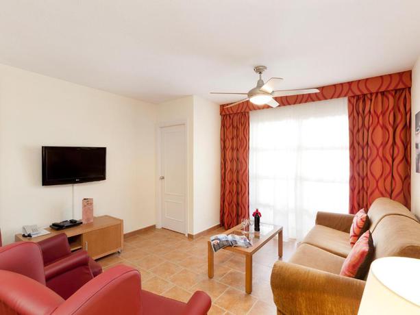 Imagen de la habitación del Apartamentos Crown Resorts Club Marbella. Foto 7