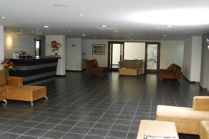 Imagen de los interiores del Apartamentos Cyan Suites. Foto 6