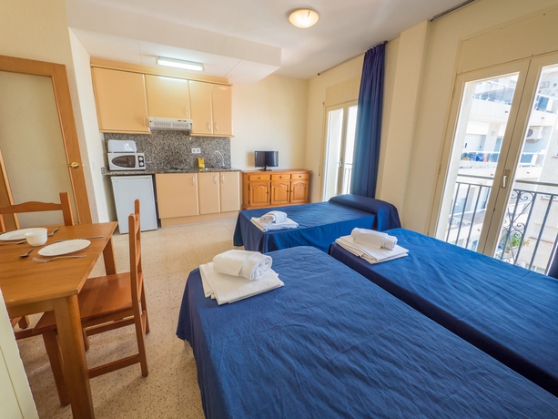 Imagen de la habitación del Apartamentos Dalia, Lloret de Mar. Foto 5