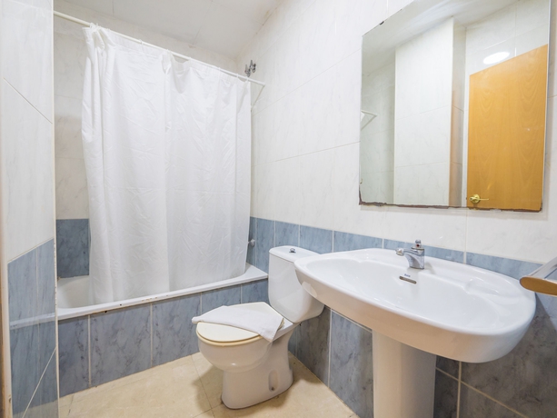 Imagen de la habitación del Apartamentos Dalia, Lloret de Mar. Foto 7