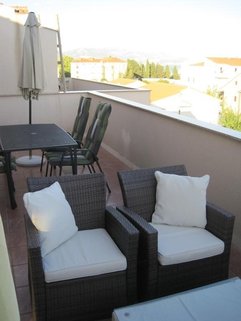 Imagen general del Apartamentos Dalmatino. Foto 11