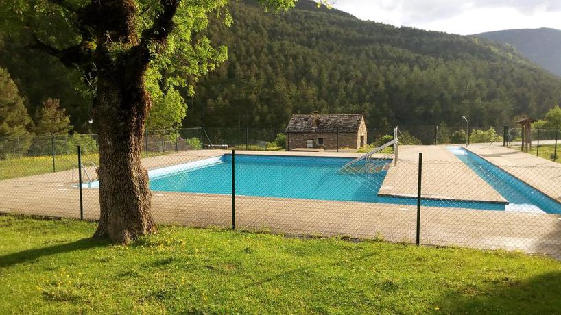 Imagen general del Apartamentos De Isín. Foto 2