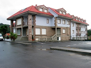 Imagen general del Apartamentos Dena, Meaño. Foto 1