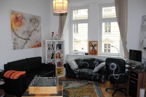 Imagen de los interiores del Apartamentos Designer In City Centre. Foto 8