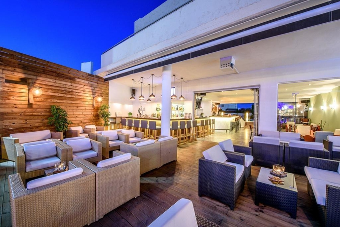 Imagen general del Apartamentos Despina Apts Gouves. Foto 5