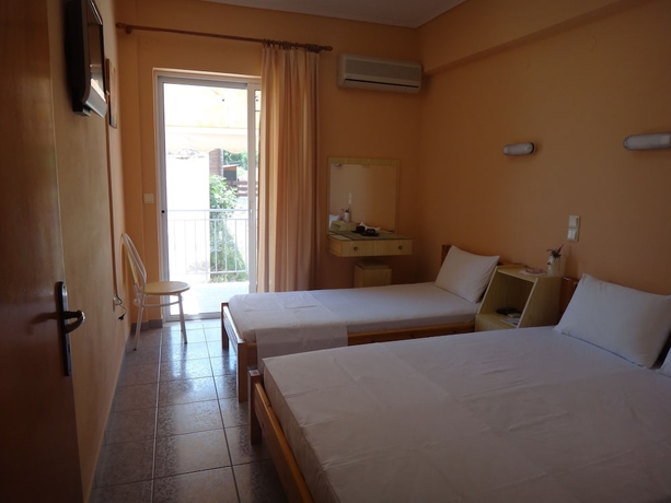 Imagen general del Apartamentos Despoina, Edipsos. Foto 1