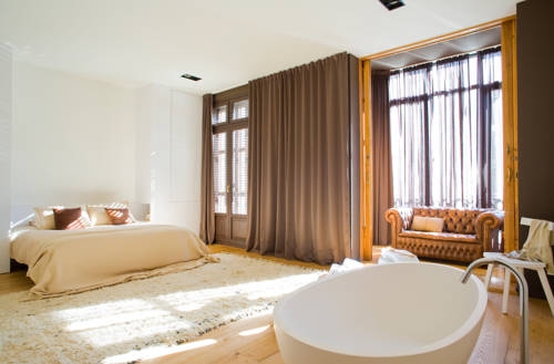 Imagen general del Apartamentos Destinationbcn Apartment Suites In Barcelona. Foto 2