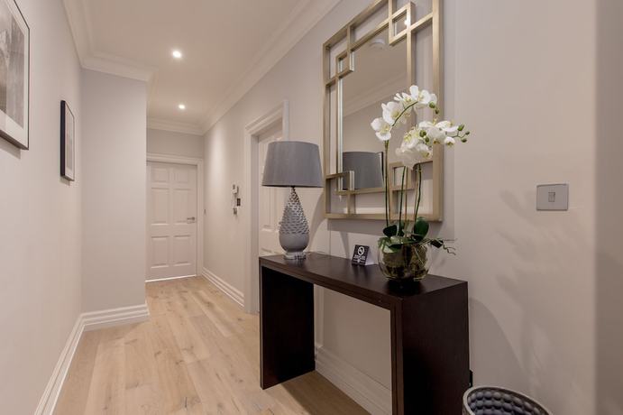 Imagen de los interiores del Apartamentos Destiny Scotland Chisholm Hunter Suites. Foto 20