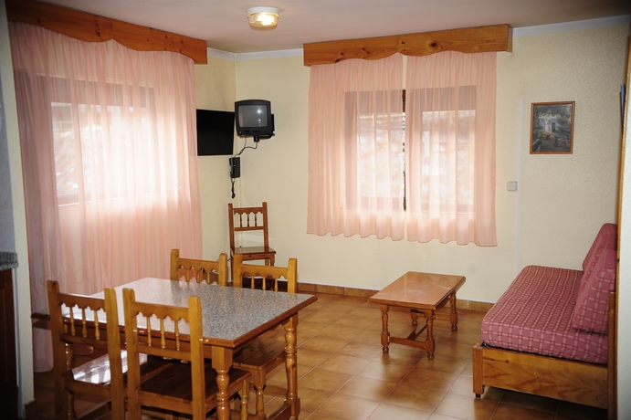 Imagen de los interiores del Apartamentos Deusol 3000. Foto 10