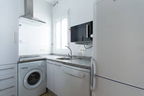 Imagen de los interiores del Apartamentos Diaber Alberto Lista. Foto 8