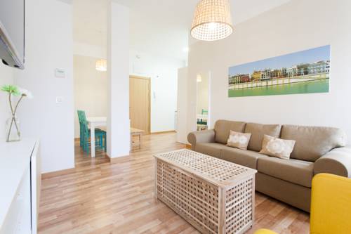 Imagen de los interiores del Apartamentos Diaber Laraña. Foto 8