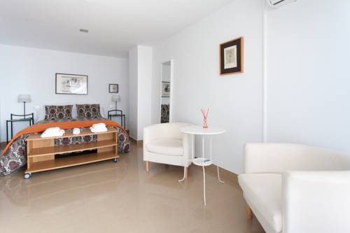 Imagen de la habitación del Apartamentos Diaber San Leandro. Foto 2