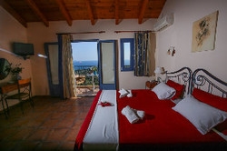 Imagen de la piscina del Apartamentos Dianas Studios. Foto 7
