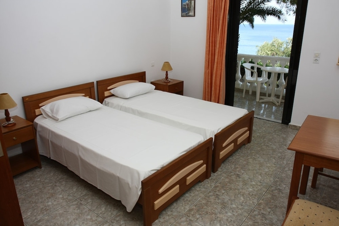 Imagen de la habitación del Apartamentos Dimitra Studios, Benitses. Foto 6