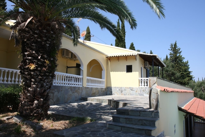 Imagen de los exteriores del Apartamentos Dimitra Studios, Benitses. Foto 14