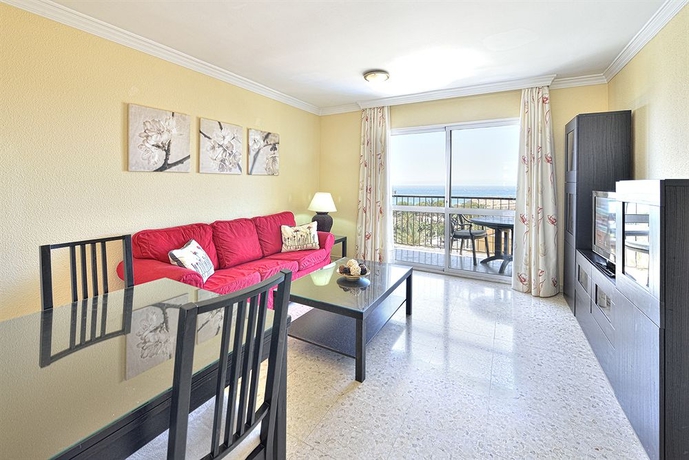 Imagen de los interiores del Apartamentos Don Gustavo. Foto 7